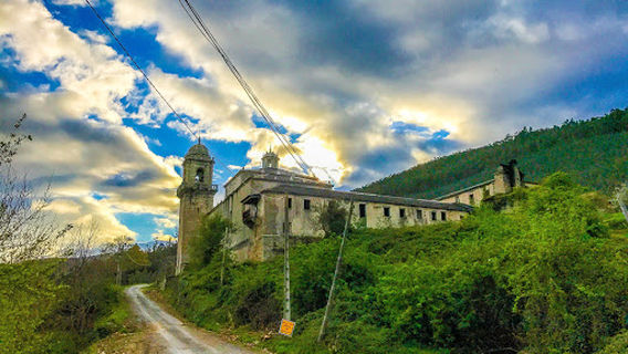 Mosteiro dos Picos