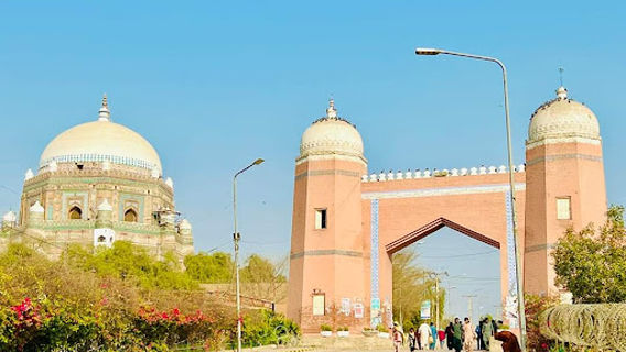 Fort Kohna Qasim Garden