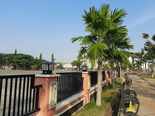 Untung Suropati Sports Complex
