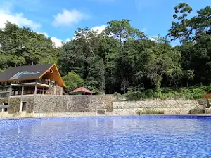 南蘇拉威西省的熱門溫泉景點