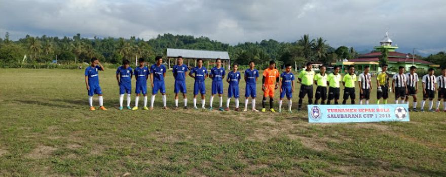 Lapangan Sepak Bola Salubarana
