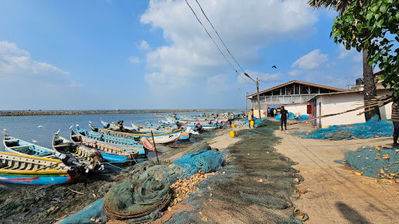 MGR Statue, Passaiyoor