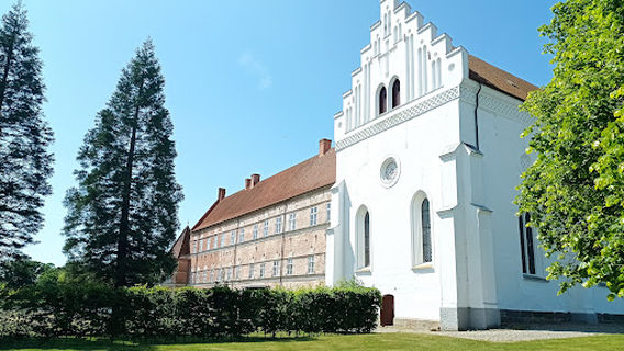 Brahetrolleborg Kirke