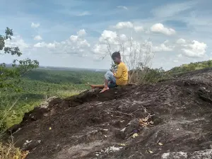 Puncak Bukit Jalungga