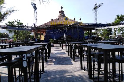 Valley Beach Club - beach