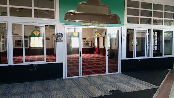 Noor-E-Tawheed Masjid مسجد نور التوحيد