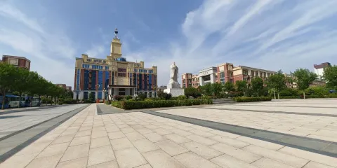 成武一中孔子像