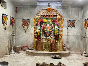 Ganpati Mandir, Turambe