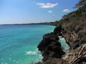 Karakat Indah Beach