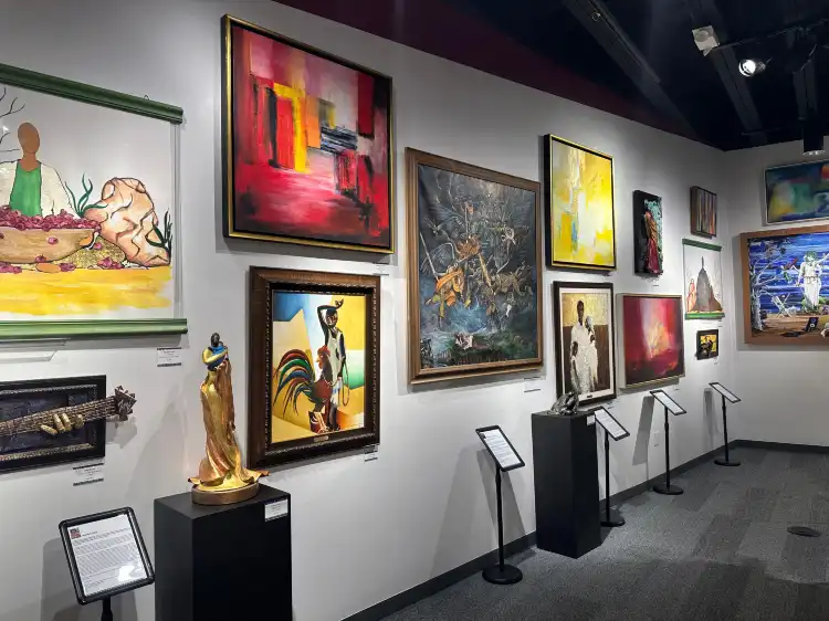 Hotels near Boulder Museum of Contemporary Art
