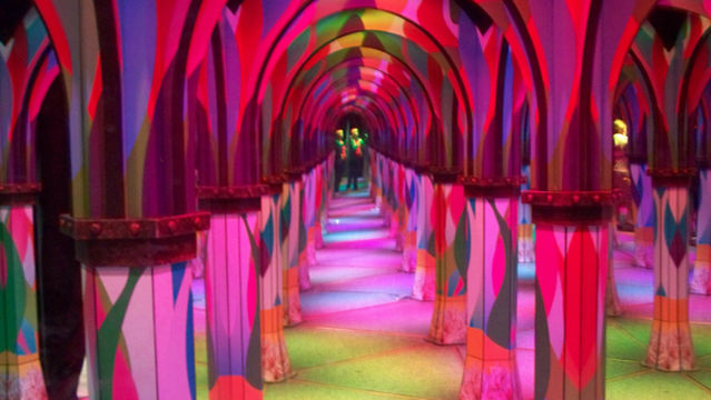 Monterey Mirror Maze