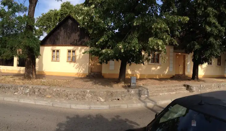 Hotels in Sremska Kamenica