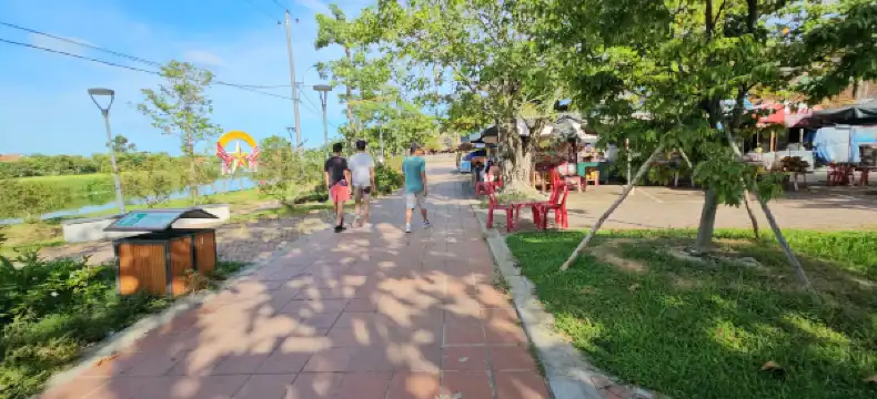 Hotels in Phu Vang District