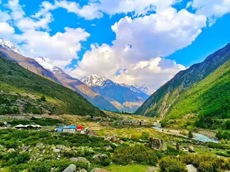 Hotels near Rakchham-Chhitkul Sanctuary