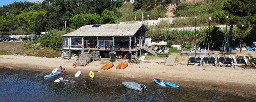 Escola de Vela da Lagoa - Watersports center