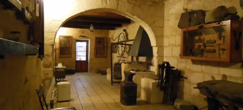 Hotels in Qala