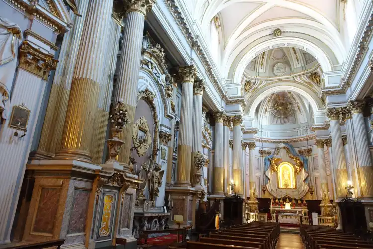Hotels near Chiesa di Santa Maria dei Servi