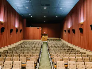Westwood Plaza Theatre