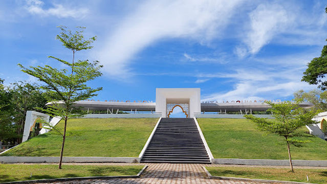 Taman Bustanussalatin