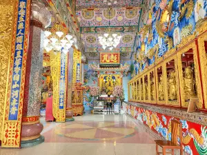 Chao Pho Nakharat Shrine