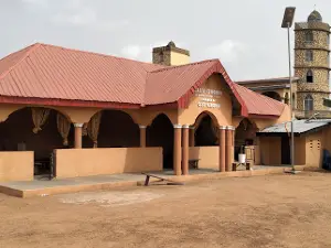 Aafin Oyo - Oyo Royal Palace