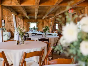 The Timber Hitch Farmhouse