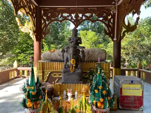 Wat Ku Prapachai