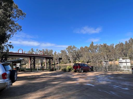 Moama beach