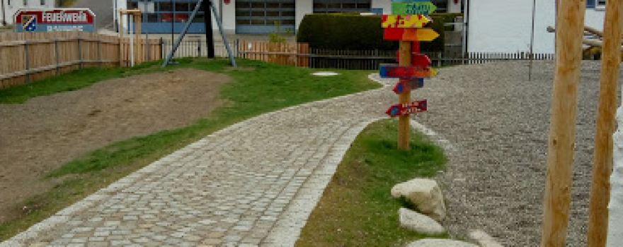 Spielplatz im Pfarrgarten