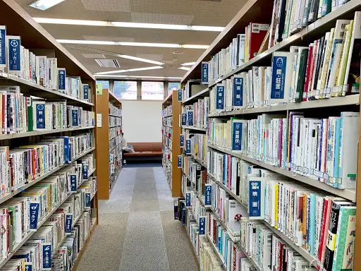 Hirakata Shiritsu Sada Library