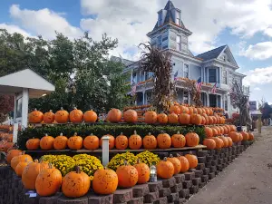 Kenova's Pumpkin House