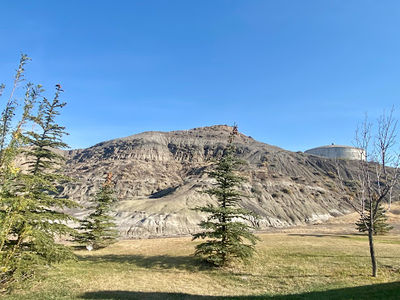 Drumheller Welcome Sign