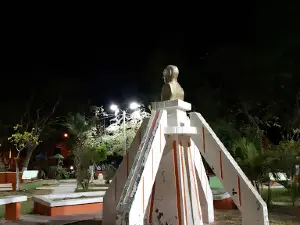 Arturo Briceño Carrasco A.H Ñaraca Park