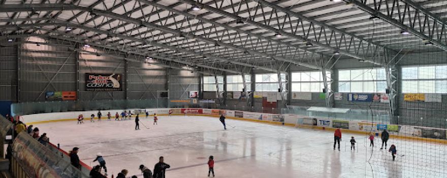 Zimní stadión