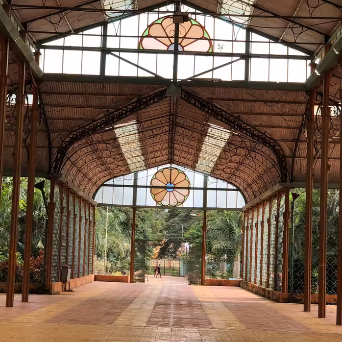 Sofia Hubli αεροπορικα