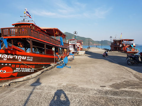 Bang Bao Pier