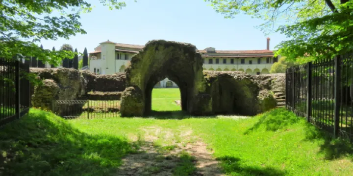 Anfiteatro Romano