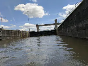 Newburgh Locks & Dam