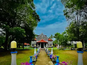 Our Lady of Lourdes Church - Kalaoya (ලුර්දුවේ අප ස්වාමිදුගේ දේවස්ථානය - කලාඔය)