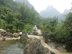 Động Keng Tao