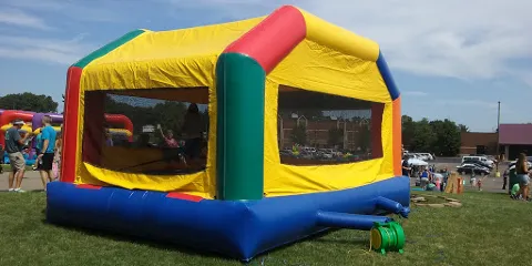 First Friends Church