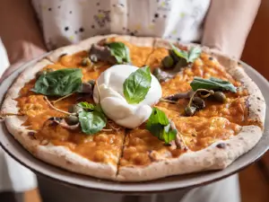 Ristorante Pizzeria Four