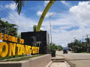 Tugu Selamat Datang Bontang