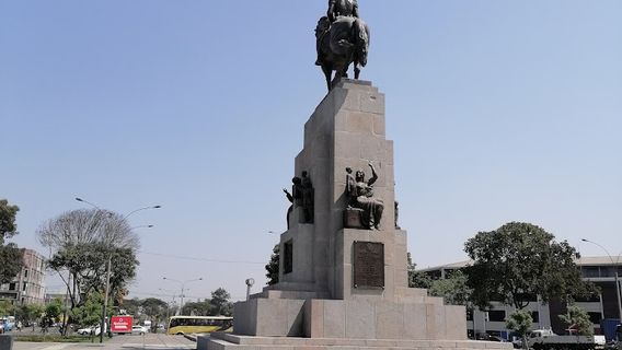 Ramon Castilla Square