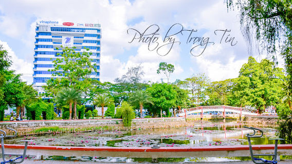 Hùng Vương Park