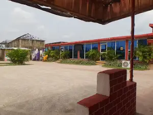 Pyramid Lounge & Grill