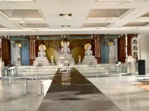 Shree Parshnath Digamber Jain kundkund Kahan nagar
