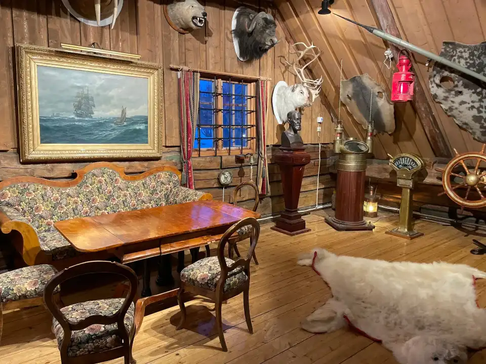 3_The Polar Museum