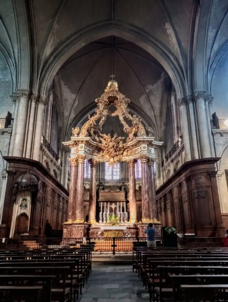 Hotels near Cathedrale St-Maurice