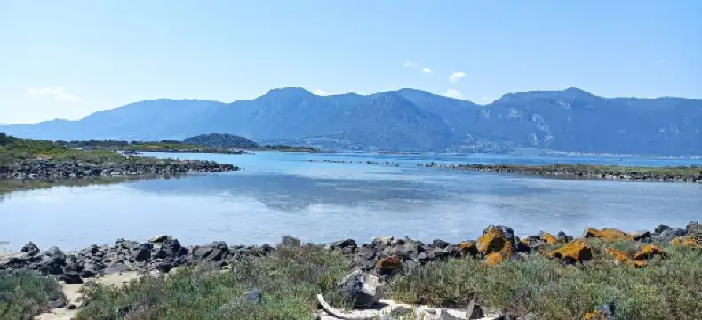 Hotels in Istiaia-Aidipsos